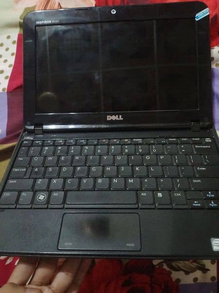 Dell Mini Laptop 1