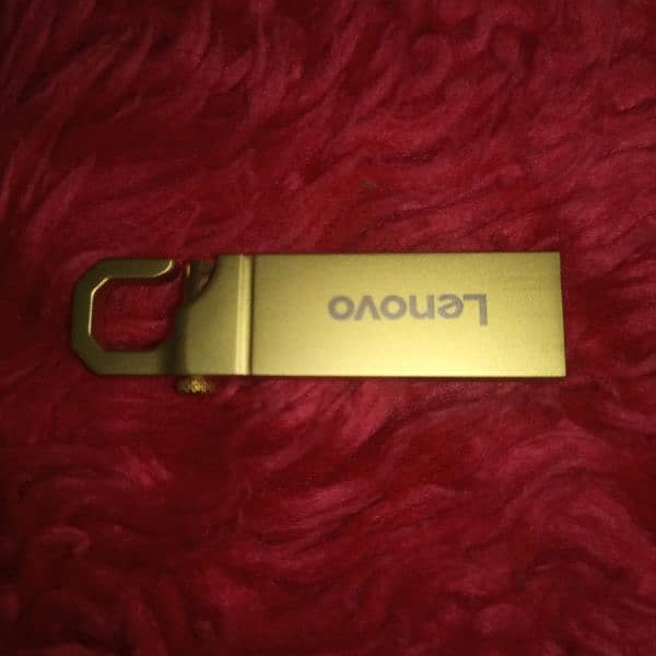 Lenovo 2 TB USB 0