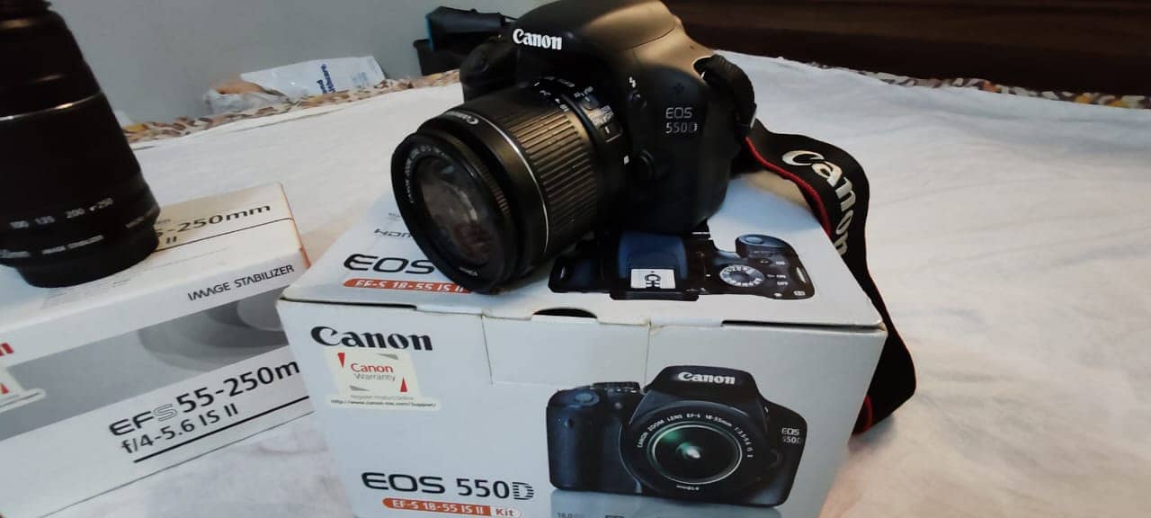 Canon DSLR|EOS 550D With extra Zoom lens 1