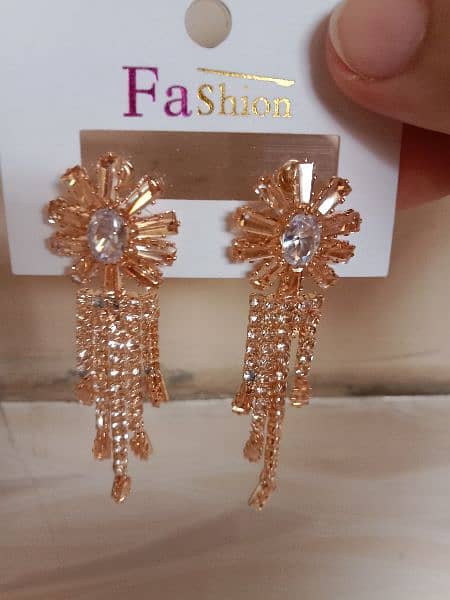 zarqoon earrings 1