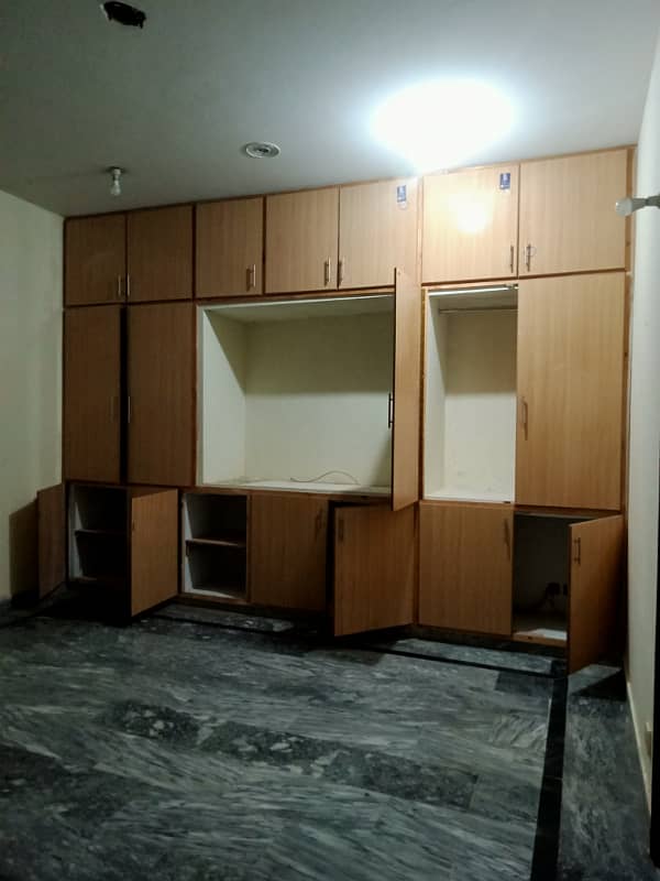 10 marla upper portion for rent in alameen society near bedian road lhr 0