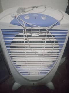 air cooler ha ok ha bikol bs aik tair tota howa ha 03286209350