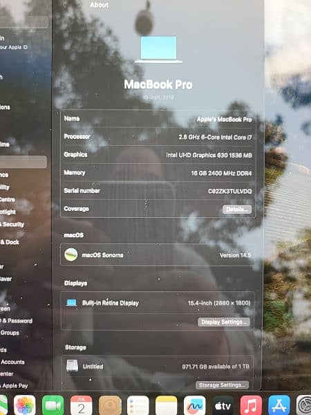 MacBook Pro 15 inch Core i-7, Made 2019, 16GB Ram 1TB SSD 1