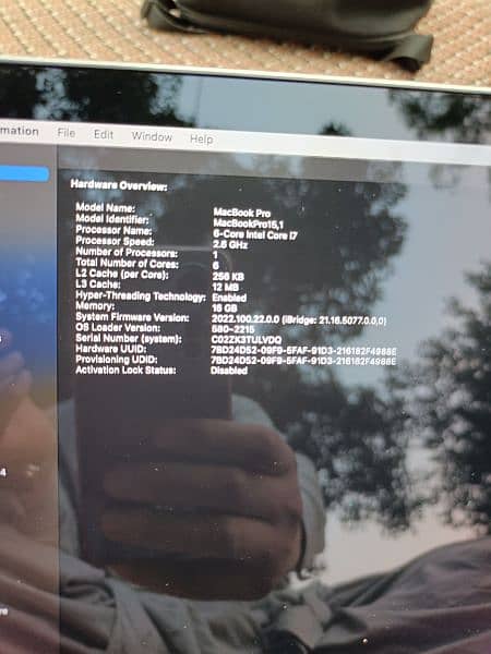 MacBook Pro 15 inch Core i-7, Made 2019, 16GB Ram 1TB SSD 2