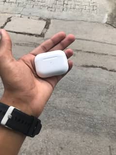 original Apple AirPods Pro sasta Rs. 25000 only