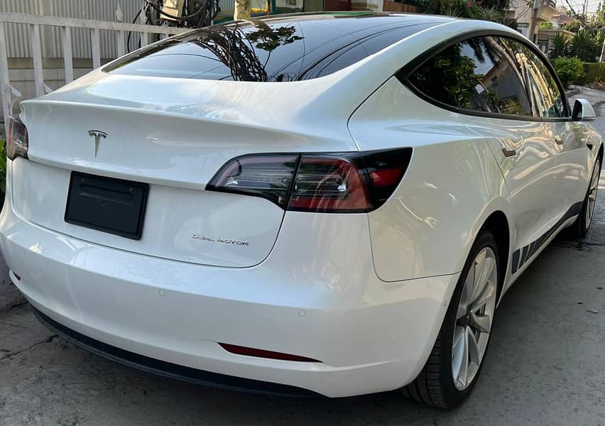 Tesla Model 3 Long Range 75KW Dual Motor Pearl White, Low Mileage 1