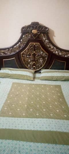 Double bed with Spring Meters