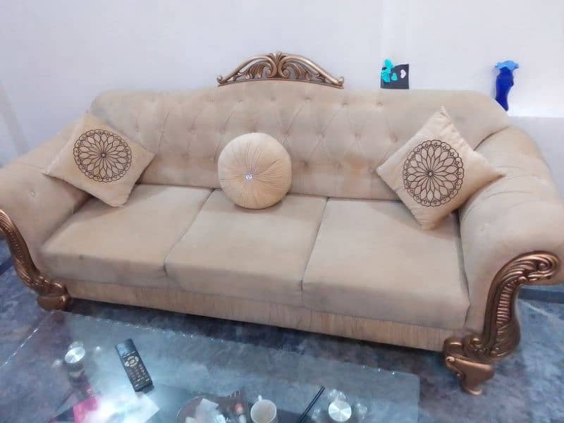 6 seater sofa sell 0