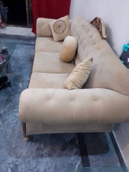 6 seater sofa sell 1