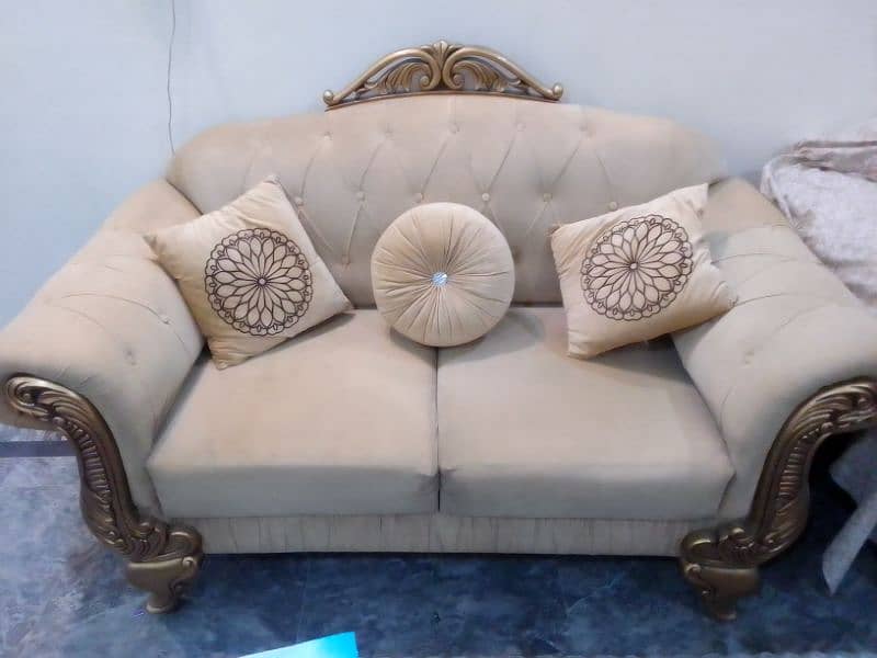 6 seater sofa sell 2