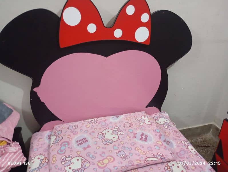 single bed with dressing for girls 3