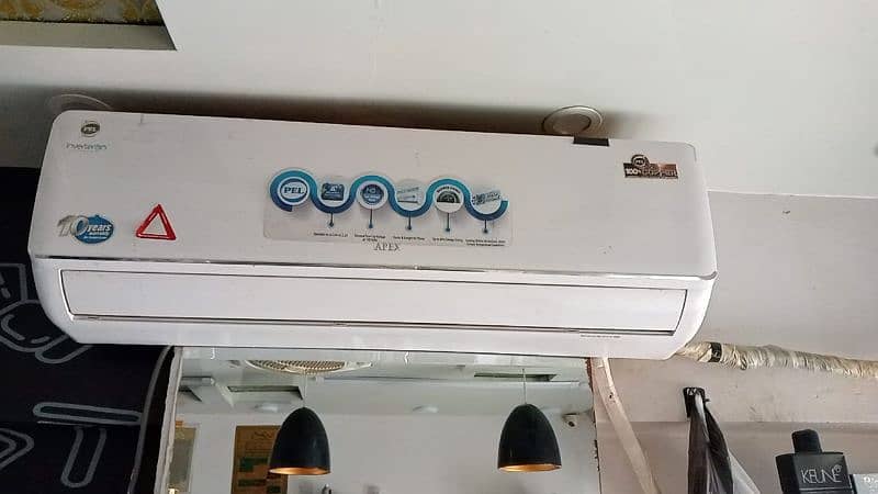 inverter AC 1.5 Ton Urgent Sale 0