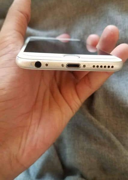 iPhone 6s 128GB Pta Approved 2