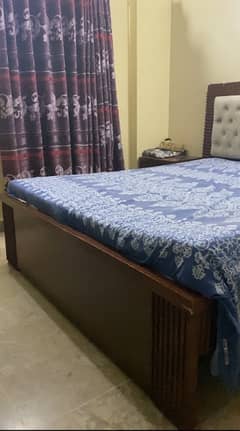 bed + dressing table + 2 side table