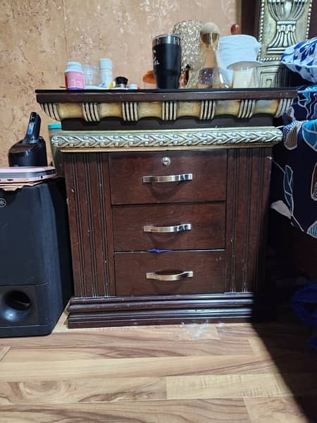 Bedroom Set including side tables, dressing table and a mattress 2