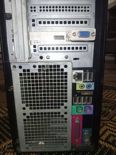 DELL WORKSTATION T3500 4