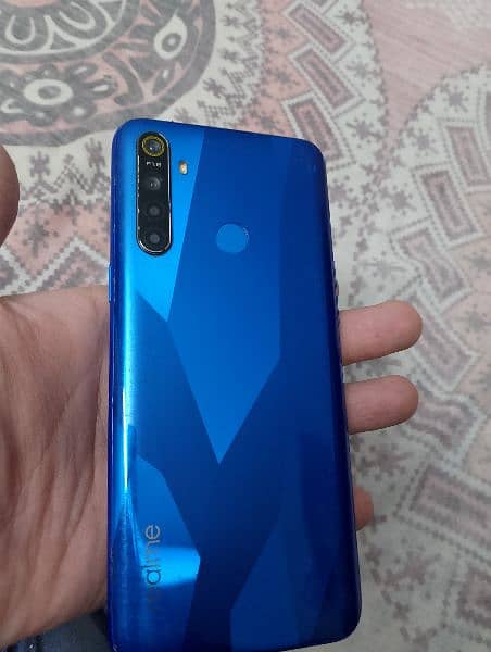 Realme 5 4/64 With Complete Accessories 4