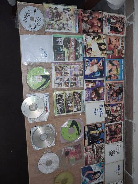 Old Classic ,VCR,CD AND DVD INDIN ,PAKISTANI AND HOLLY WOOD ALL MOVIES 6