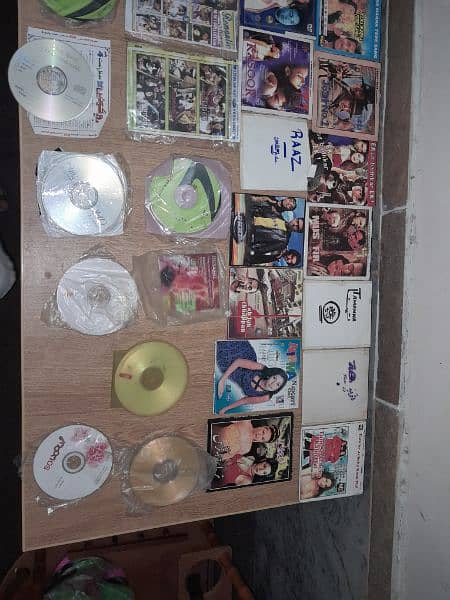 Old Classic ,VCR,CD AND DVD INDIN ,PAKISTANI AND HOLLY WOOD ALL MOVIES 7