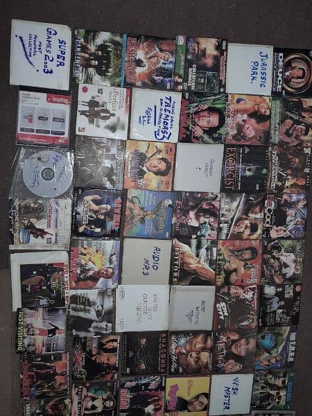 Old Classic ,VCR,CD AND DVD INDIN ,PAKISTANI AND HOLLY WOOD ALL MOVIES 12