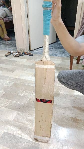 coconut JD bat in good condition urgent sale 1