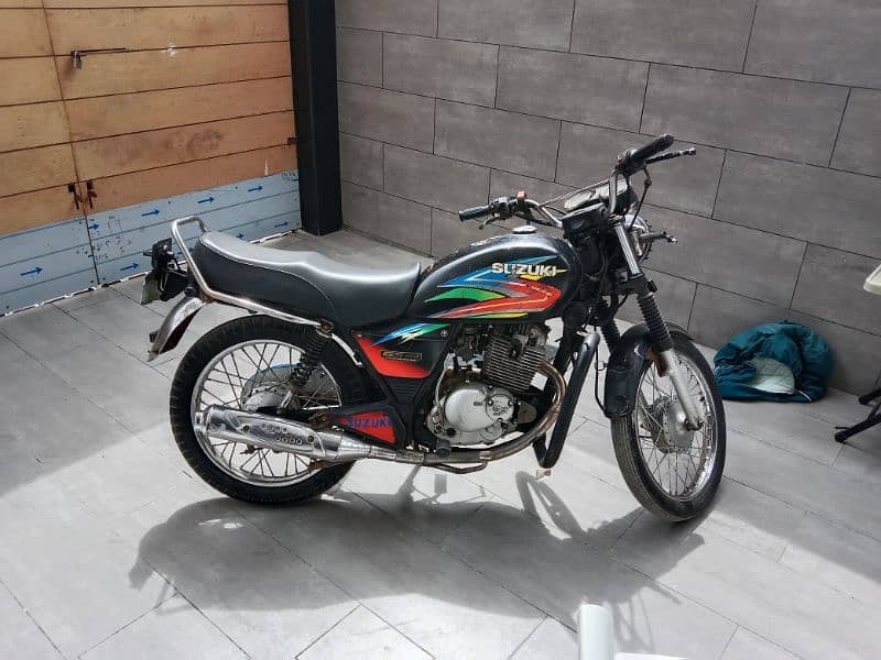 Gs 150 Suzuki 2