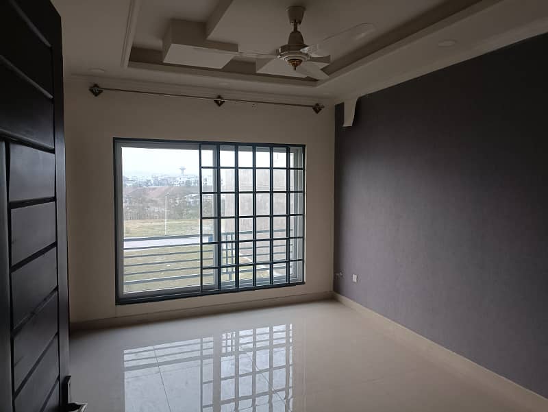 10 Marla House for Rent in Overseas 7 Bahria Town Rawalpindi 4