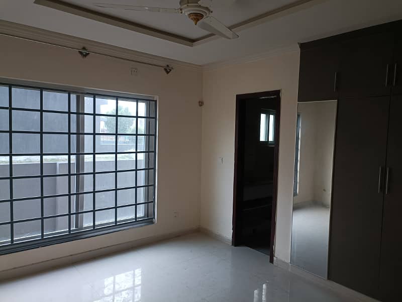 10 Marla House for Rent in Overseas 7 Bahria Town Rawalpindi 8