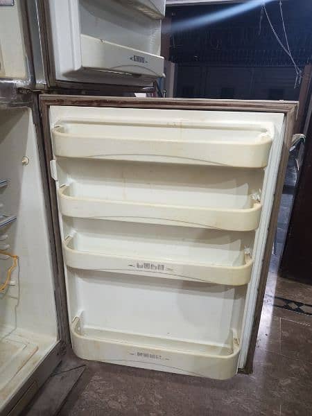 Full size fridge for sale 3