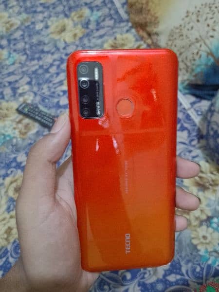 Tecno spark 5 pro 3