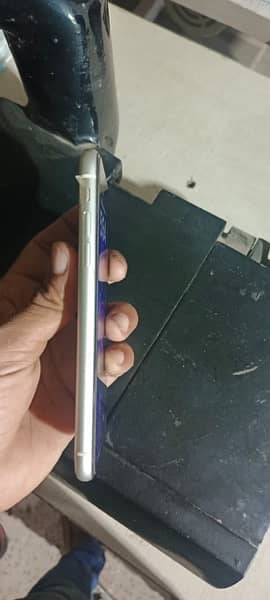 iPhone 11 PTA Approved 128 GB 3