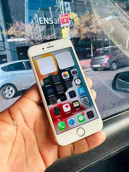 IPhone 6s storage 64GB PTA approved 0332=8414006 My WhatsApp 1