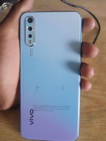 vivoS1 0