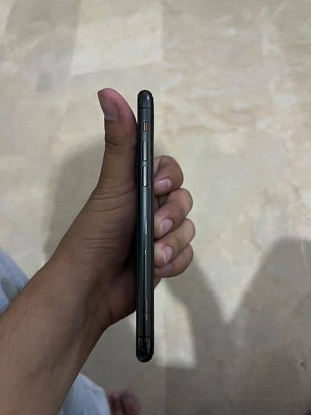 iPhone 11 Pro (Dual PTA) 64 Gb 4