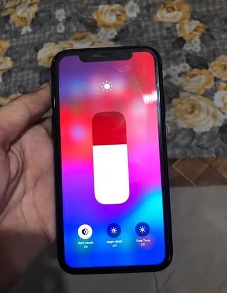 iphone xr 64gb condtion 10/9 non active 4