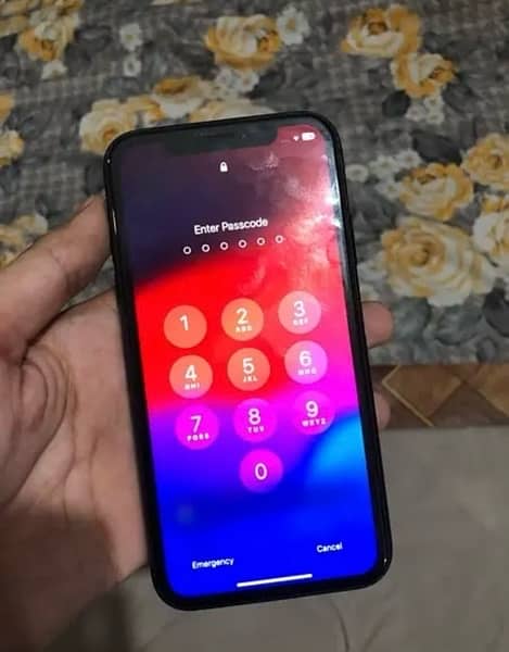 iphone xr 64gb condtion 10/9 non active 5