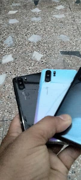 Huawei p30 pro 8gb and 128gb dual sim 10