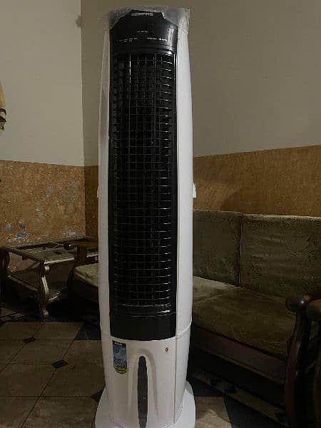 Geepas Tower Air cooler (Big size) with remote control New condition 2