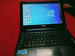 ASUS Touch Slim Laptop 10/10 Condition