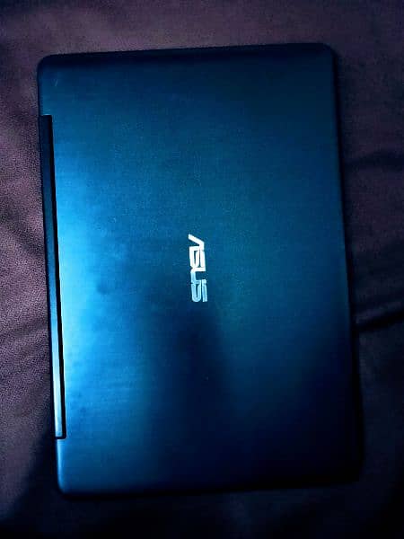 ASUS Touch Screen Slim Laptop 10/10 Condition 14