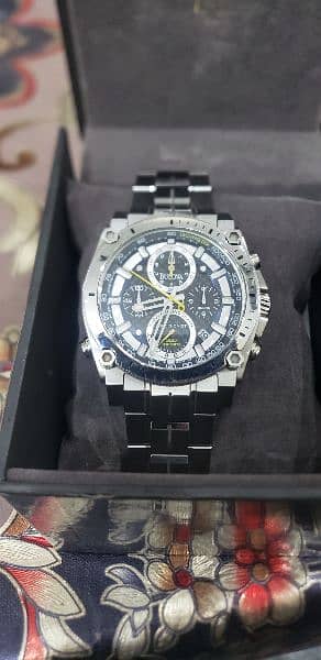 Brand New Bulova Watch Sparingly Used Made in Italy 1