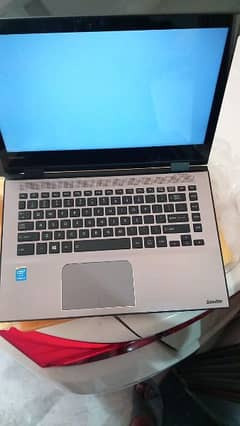 Toshiba satellite E45w 360x core i3 5th 0