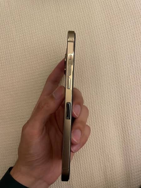 iPhone 12pro max 128 gb pta approved 2