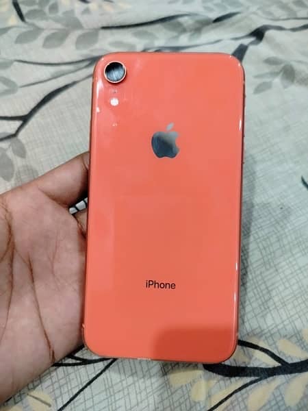 Apple Xr 64 gb 2