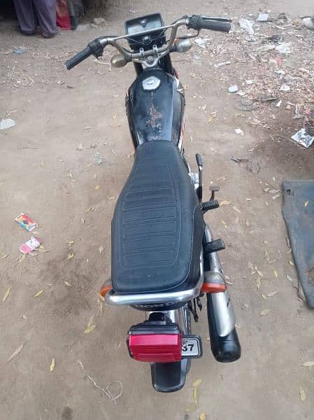 cg 125 2018 Karachi num 8