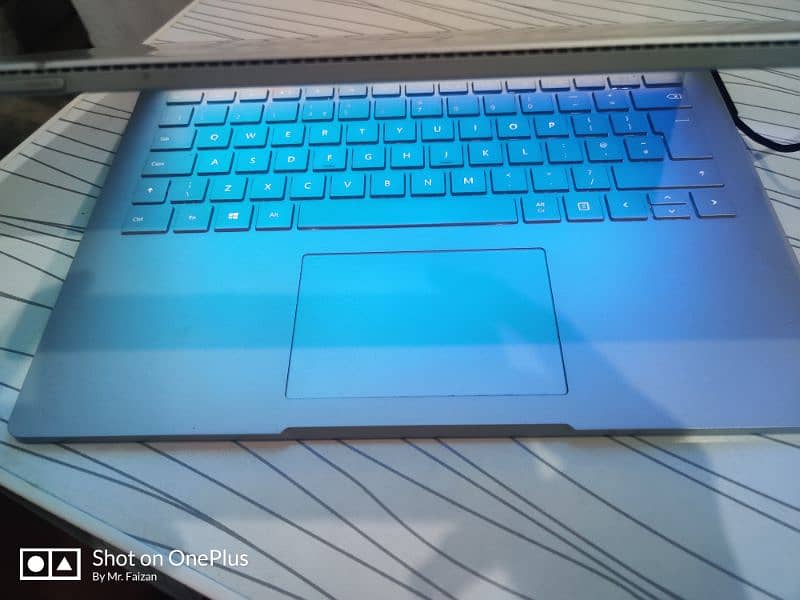 Microsoft Surface Book 1 5