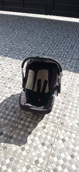 Pram and car seat for kids 16