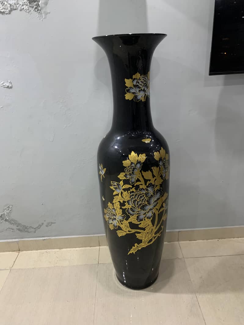 2 Vase for sale 0