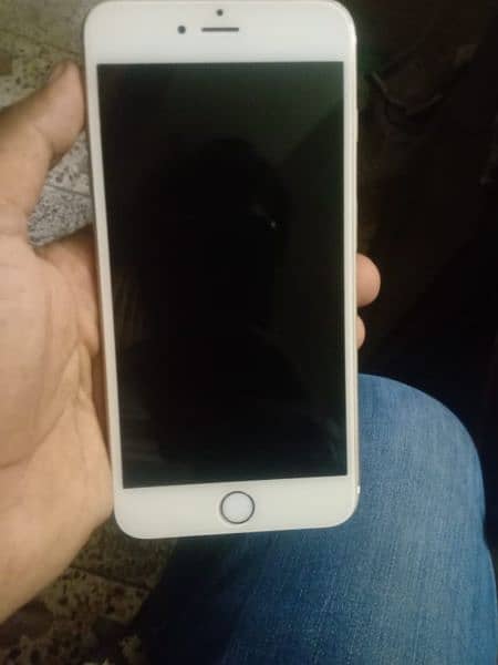 Iphone 6 Plus 16 gb read add 4