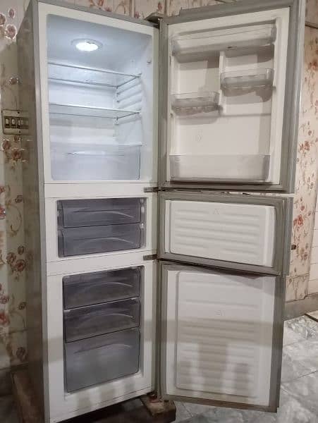 Gaba National Refrigerator 2